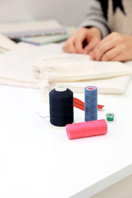 Free Sewing Sewing Machine photo and picture