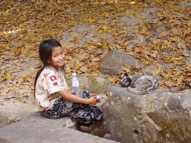 Free Girl Cambodia photo and picture