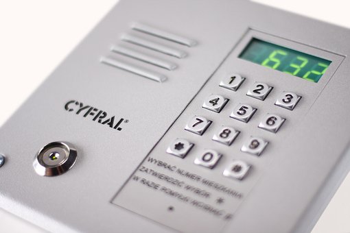 Gegensprechanlage, Sicherheit