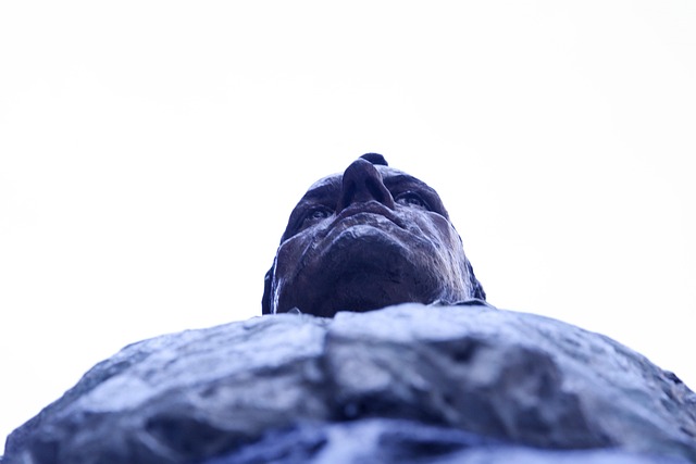 Free Statue Man photo and picture