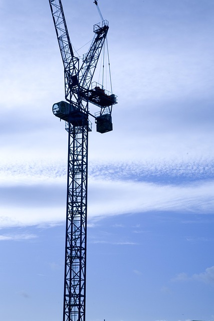 Free Crane Construction photo and picture