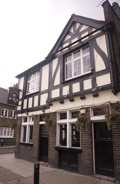 Free Pub English photo and picture