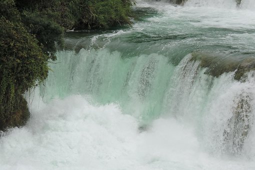Free Lake Plitvic photo and picture