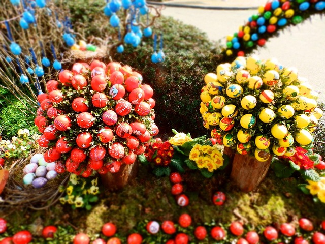 Free Easter Well Easter Eggs photo and picture