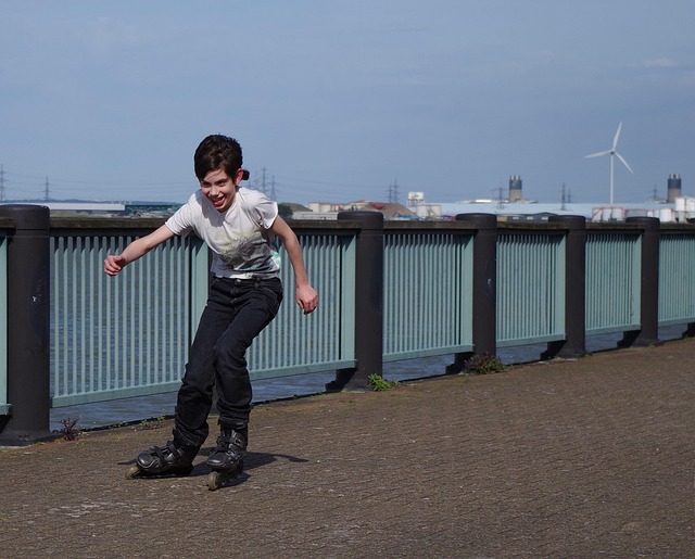 Free Rollerblades Teen photo and picture
