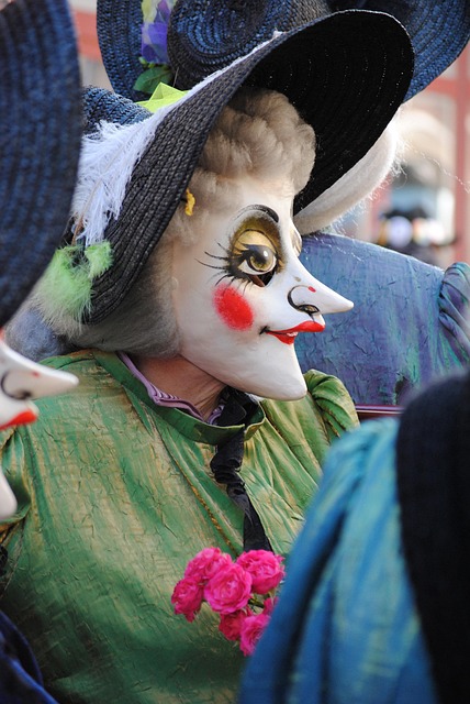 Free Mask Old Aunt photo and picture