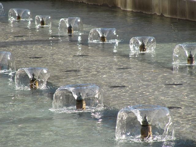 Free Fountains Source photo and picture