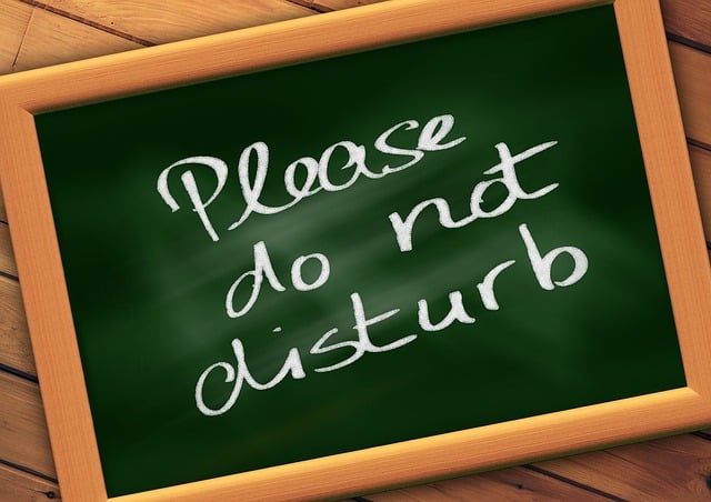 Free board error please do not disturb illustration