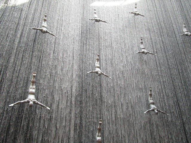 Free Waterfall Dubai photo and picture