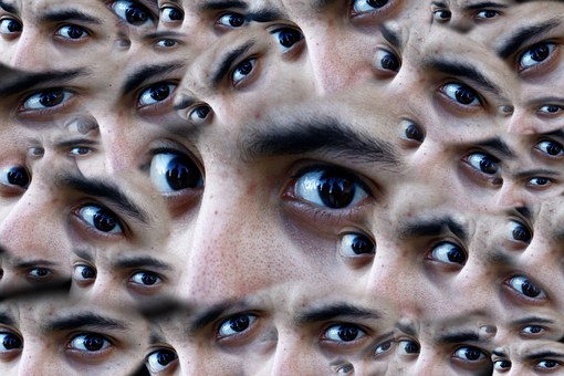 ANSIEDAD: ¿QUÉ ES? Y ¿CÓMO EMPEZAR A SUPERARLA?15 pensamientos a detectar y modificar 8 Ojos, Muchas, Vistas, Ver, Reloj, Miedo