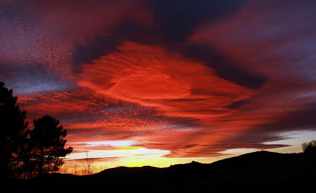 Solnedgang, Sol, Horisont, Bjergene