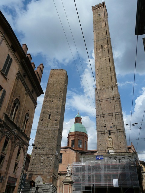 Free Bologna Italy photo and picture