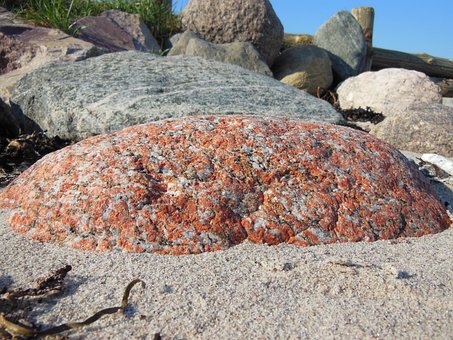 Strand, Steine, Großer Granitstein