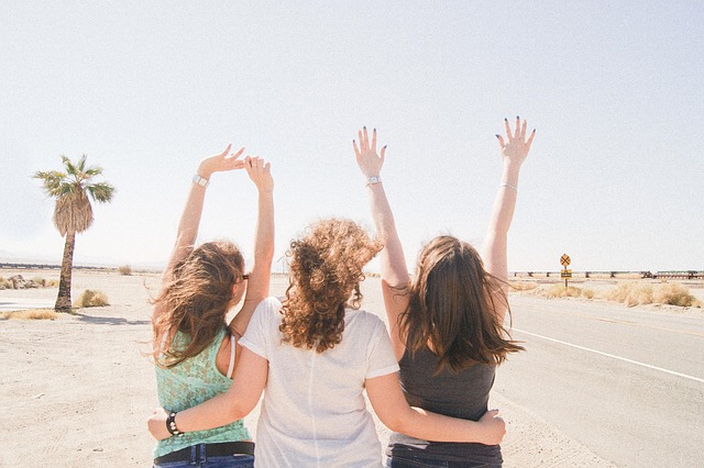 Free Girlfriends Desert photo and picture