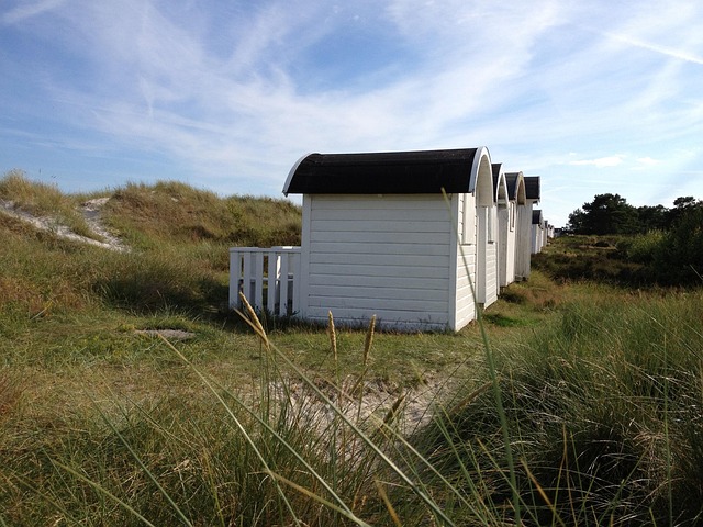 Free Bathing Cabin Beach photo and picture