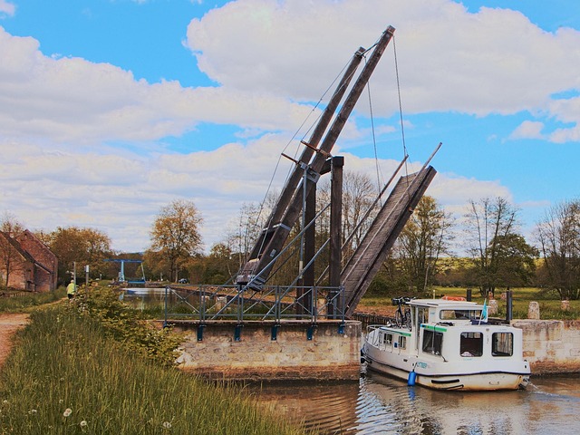 100+ Free Drawbridge & Bridge Images - Pixabay