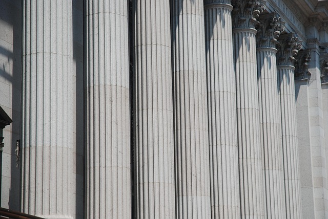 Free Columns Washington photo and picture