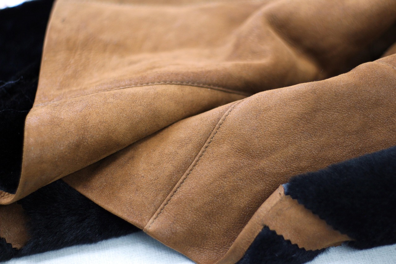 Unveiling Nubuck Leather: A Deep Dive into This Velvety Material 1 Nubuck Leather: A Deep Dive into This Velvety Material