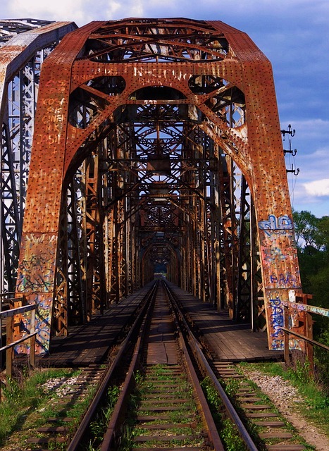 Free Bridge Tracks photo and picture