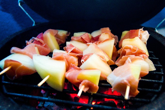Free Saslik Grill photo and picture