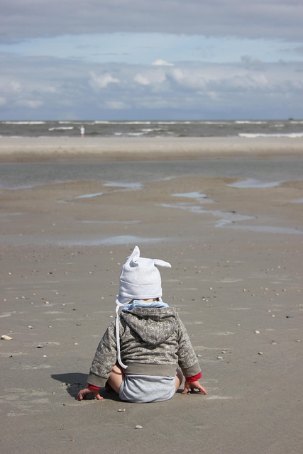 Free Child Beach photo and picture