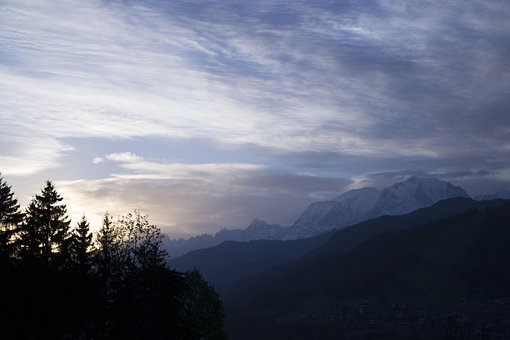 Free Sunrise Mountain photo and picture