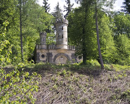 Free Castle Waterworks photo and picture