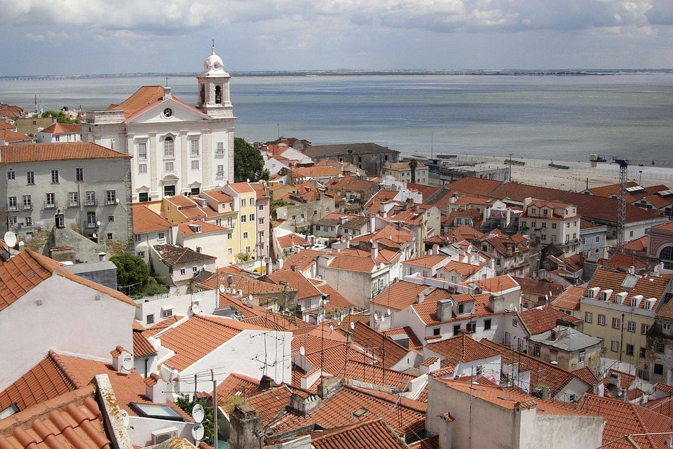 Unveiling Lisbon: 10 Hidden Gems You Can’t Miss!