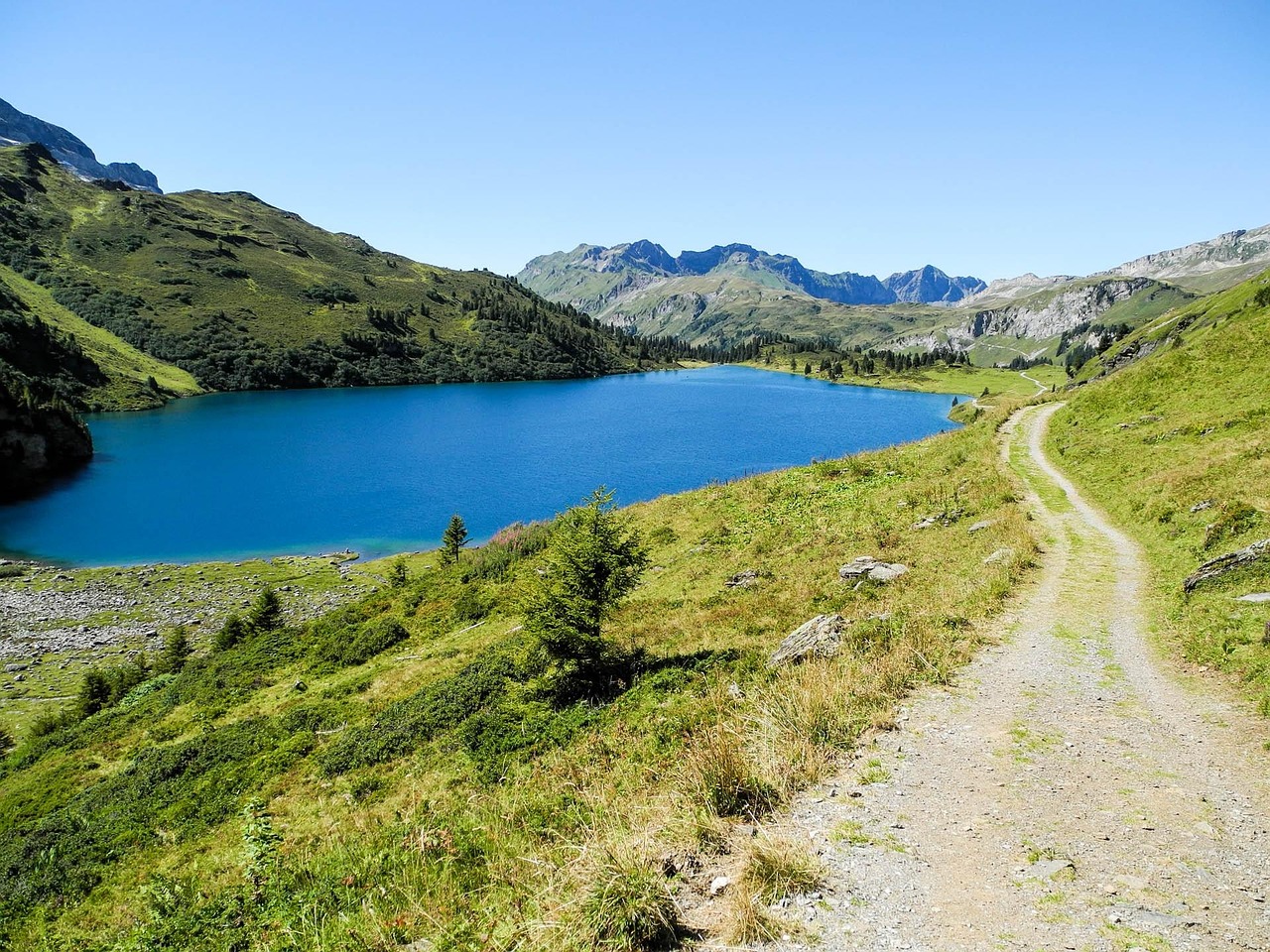 Melchsee Frutt - free online jigsaw puzzle photo