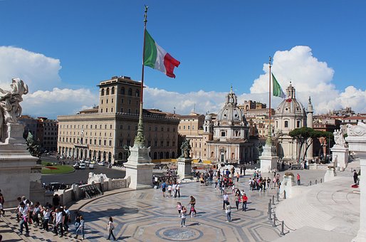 Free Monument To Vittorio Emanuele Rome photo and picture