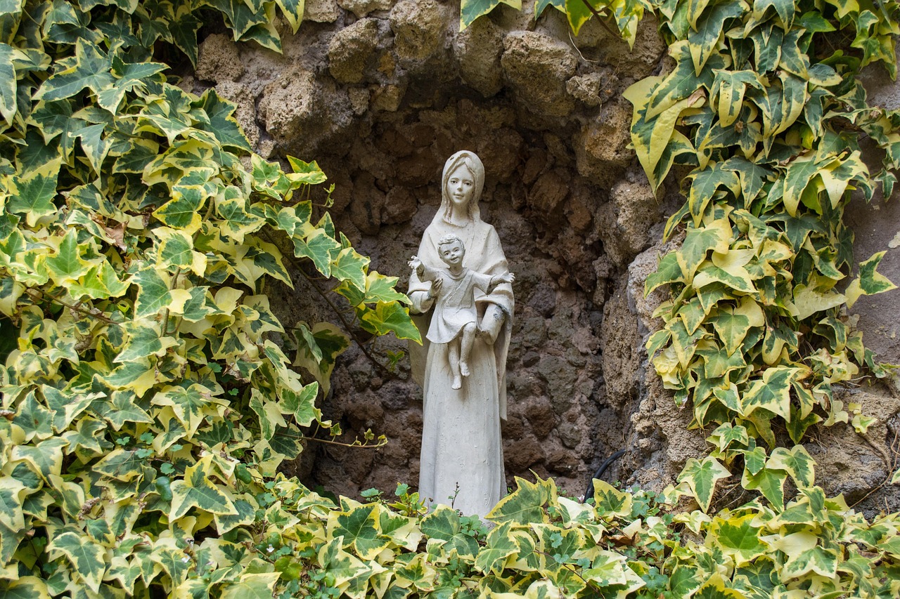 Sculpture - free online jigsaw puzzle photo
