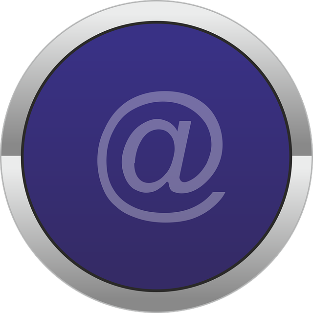 Free button e-mail icon vector