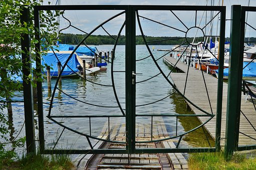 Eisernes Tor, Schmiedeeisen, Marina