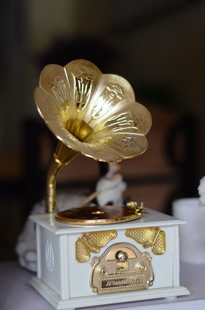 Free Phonograph Music photo and picture