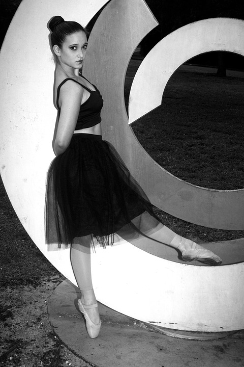 BALLERINAS WOMAN