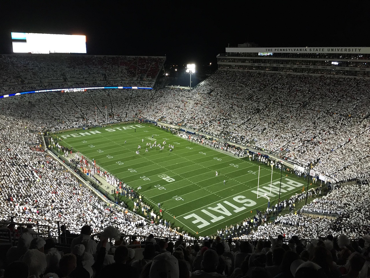 Football Penn State Stadium · Free photo on Pixabay