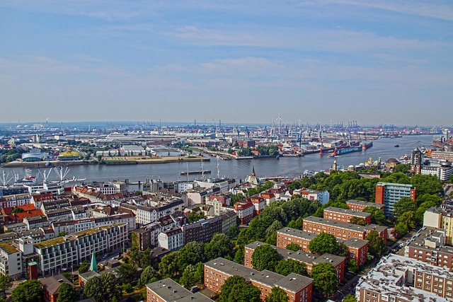 Free Hamburg Port photo and picture