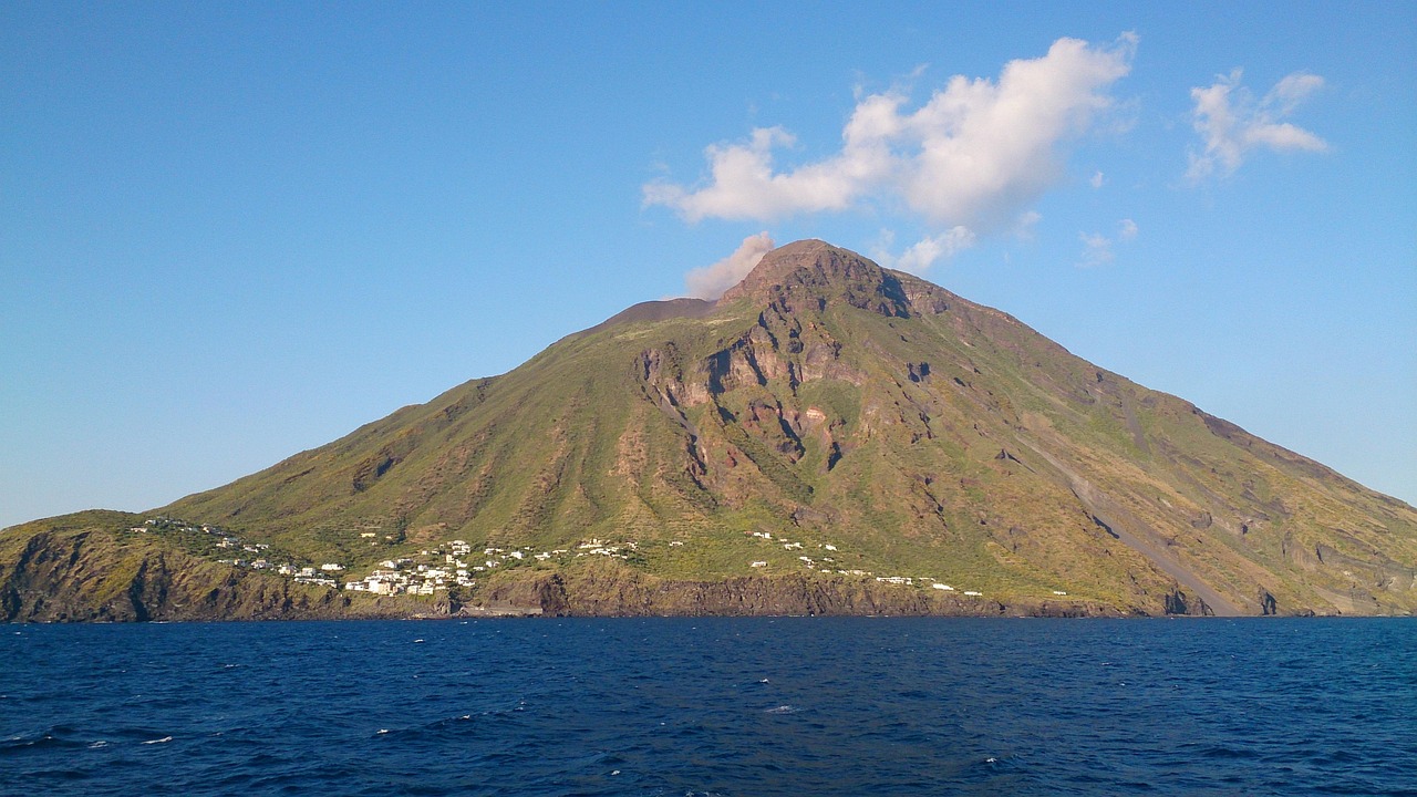 Stromboli Aeolian Islands Volcano Free Photo On Pixabay