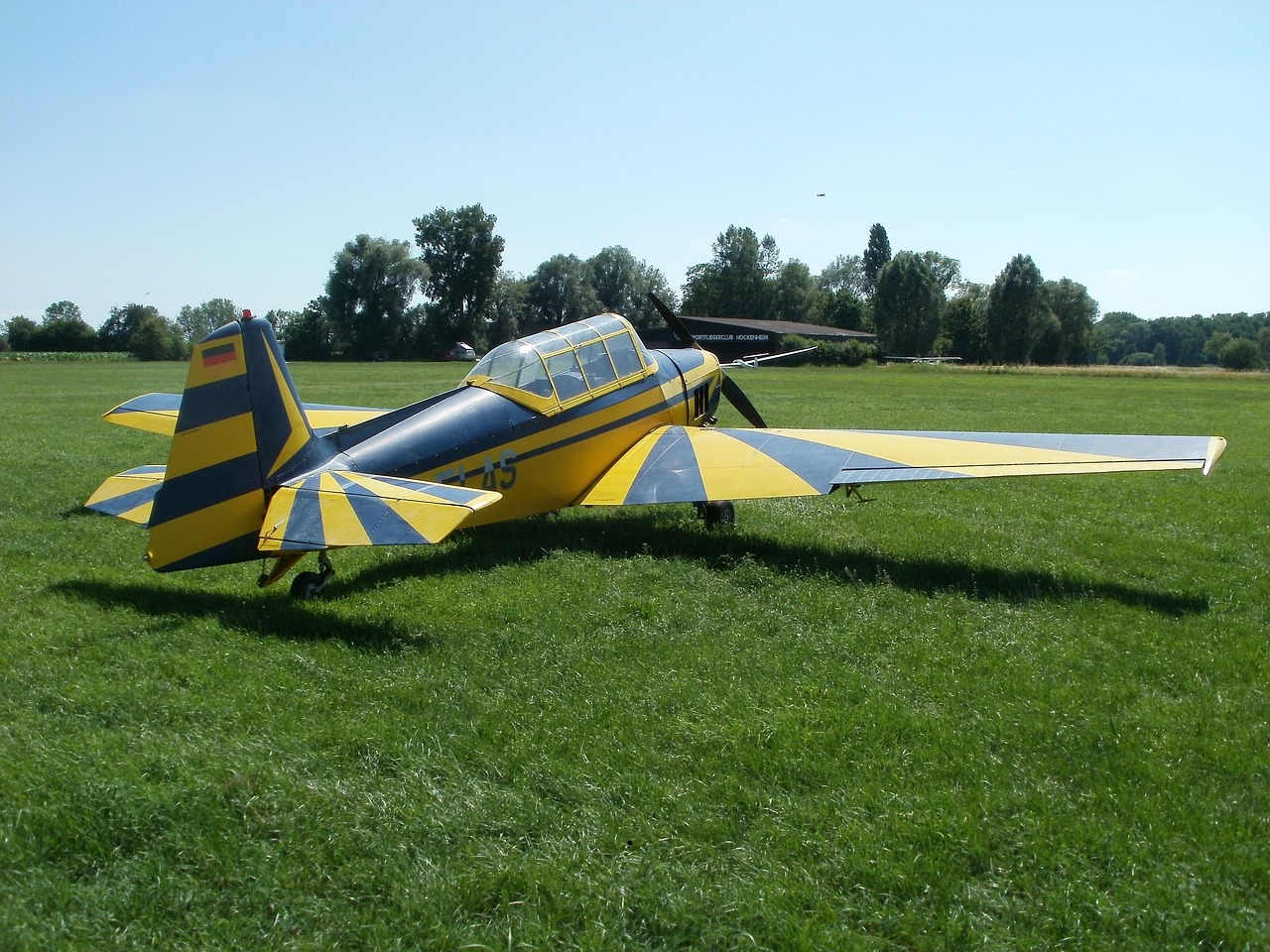 Aircraft - free online jigsaw puzzle photo