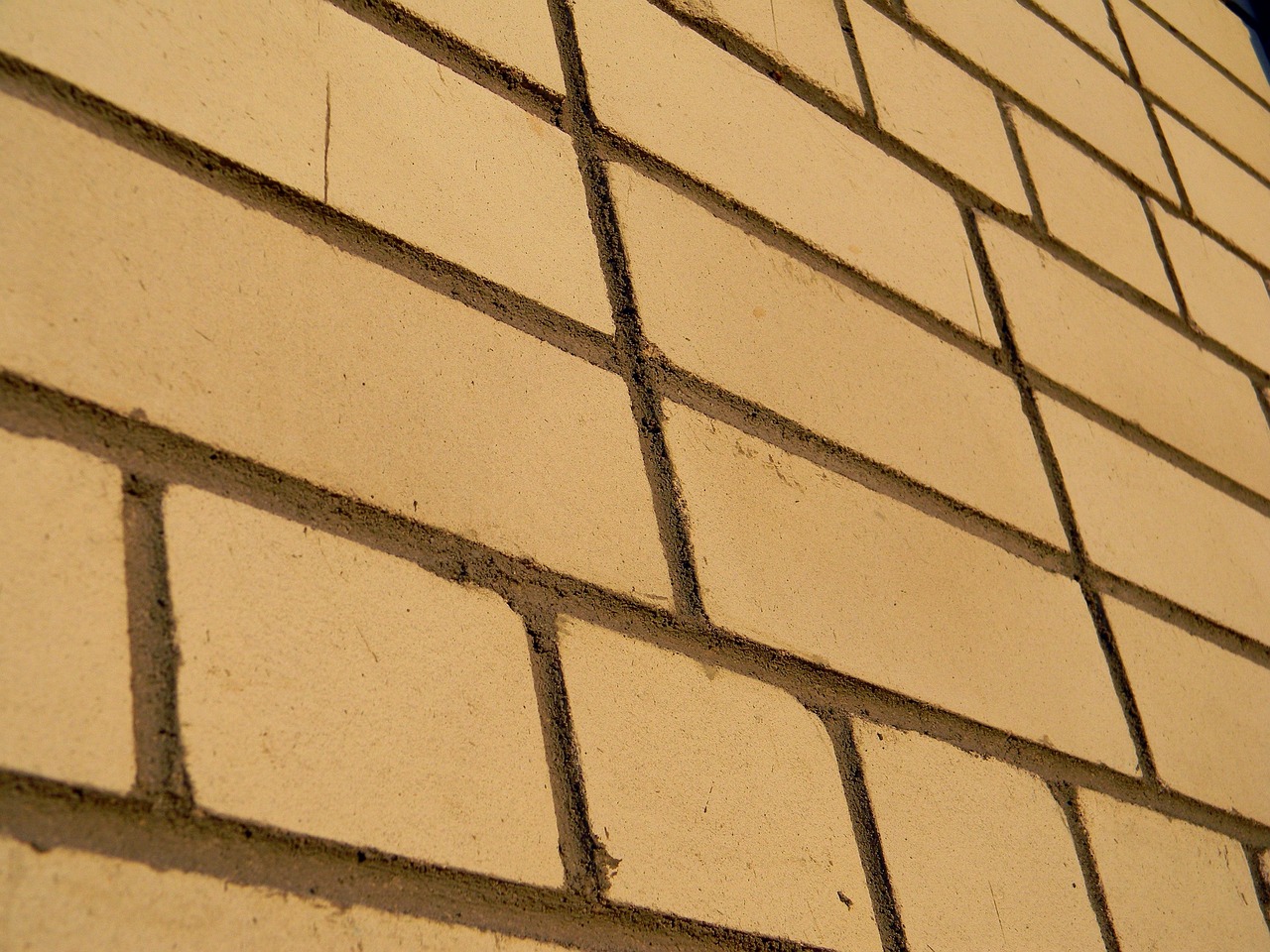 Brick - free online jigsaw puzzle photo