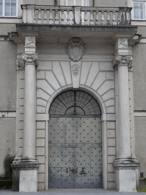 Free Door Arch photo and picture