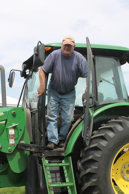Free Farm Farmer photo and picture