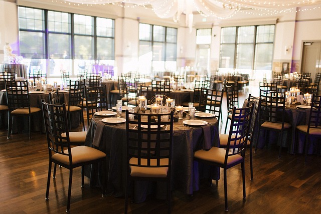 Free Tables Decor photo and picture