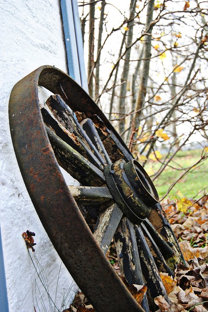 Free Old Wheel photo and picture