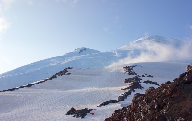 Free Elbrus Mountains photo and picture