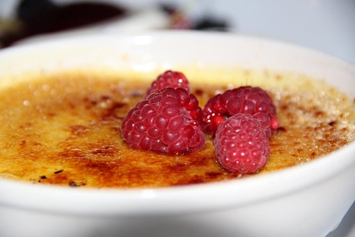 Free Raspberry Dessert photo and picture