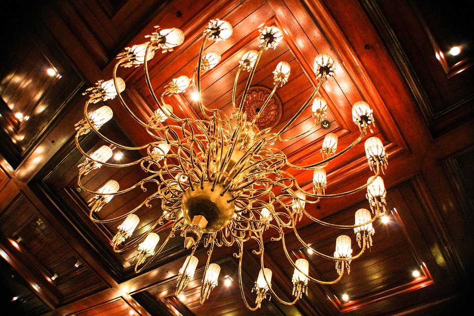 Chandelier Hotel Interior - Free photo on Pixabay