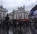 london, rain, piccadilly circus