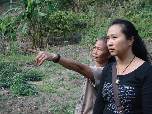Free Pointing Thai photo and picture