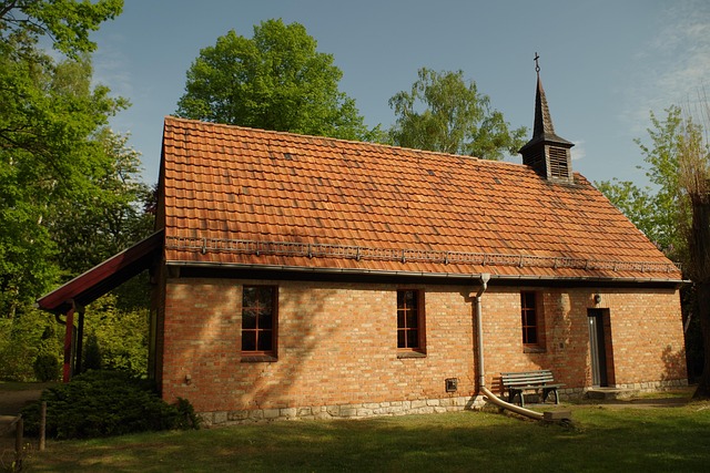 Free Chapel Graveyard photo and picture